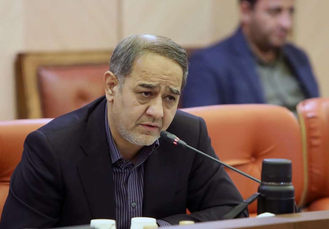 طلایی بازرگانی 